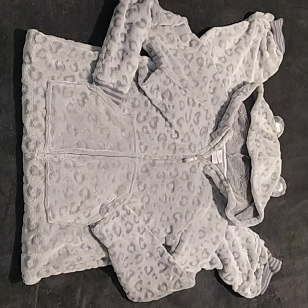 More than magic pajama sleepwear size L